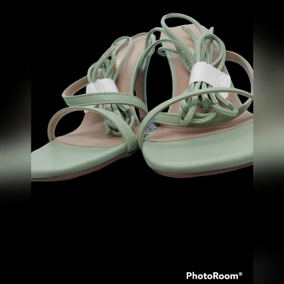 Cityclassified Light Green Heel Dress Sandals Women's Size 7 1/2 NWT - Picture 2 of 10
